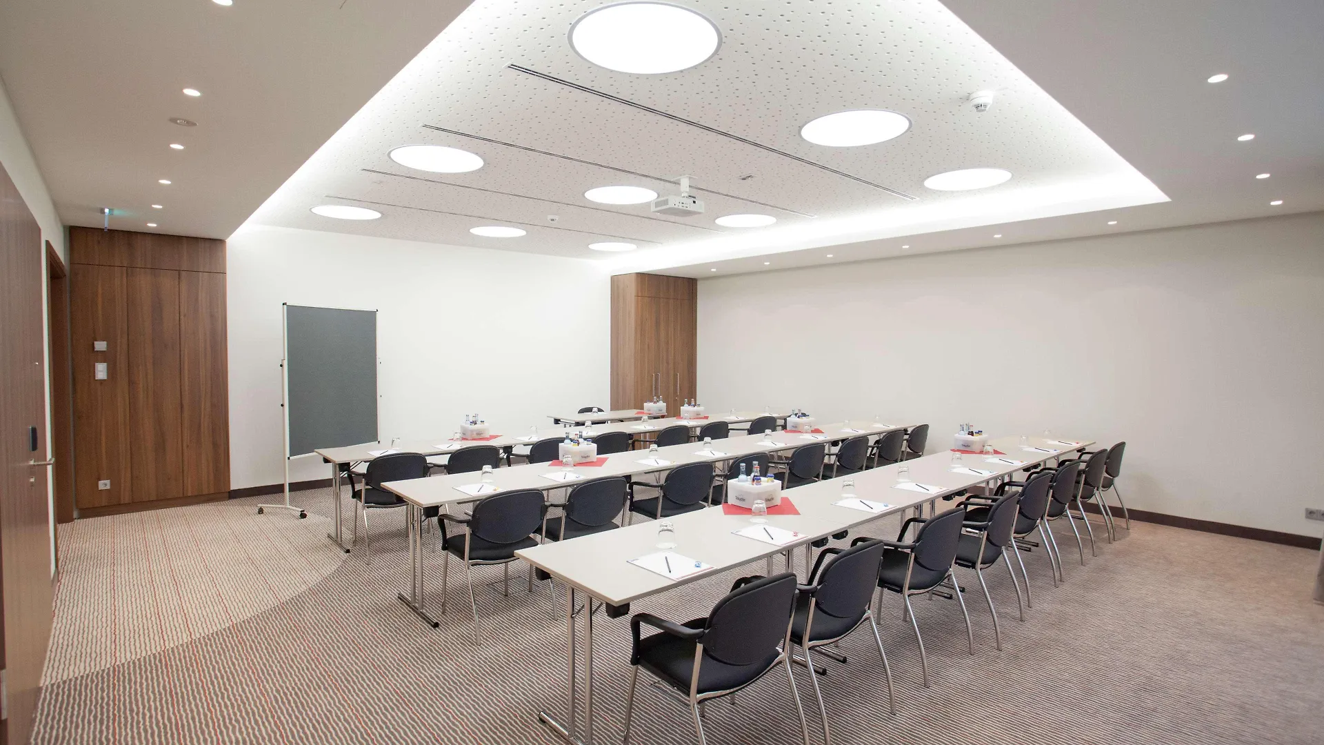 Bigbox Allgaeu Hotel Kempten 4*,